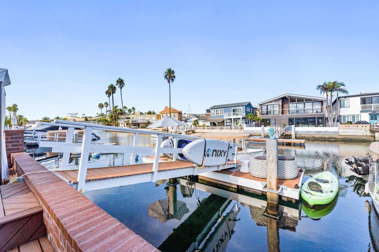 Magical Bayfront Home W Epic Dock On Peninsula Ньюпорт-Бич Экстерьер фото
